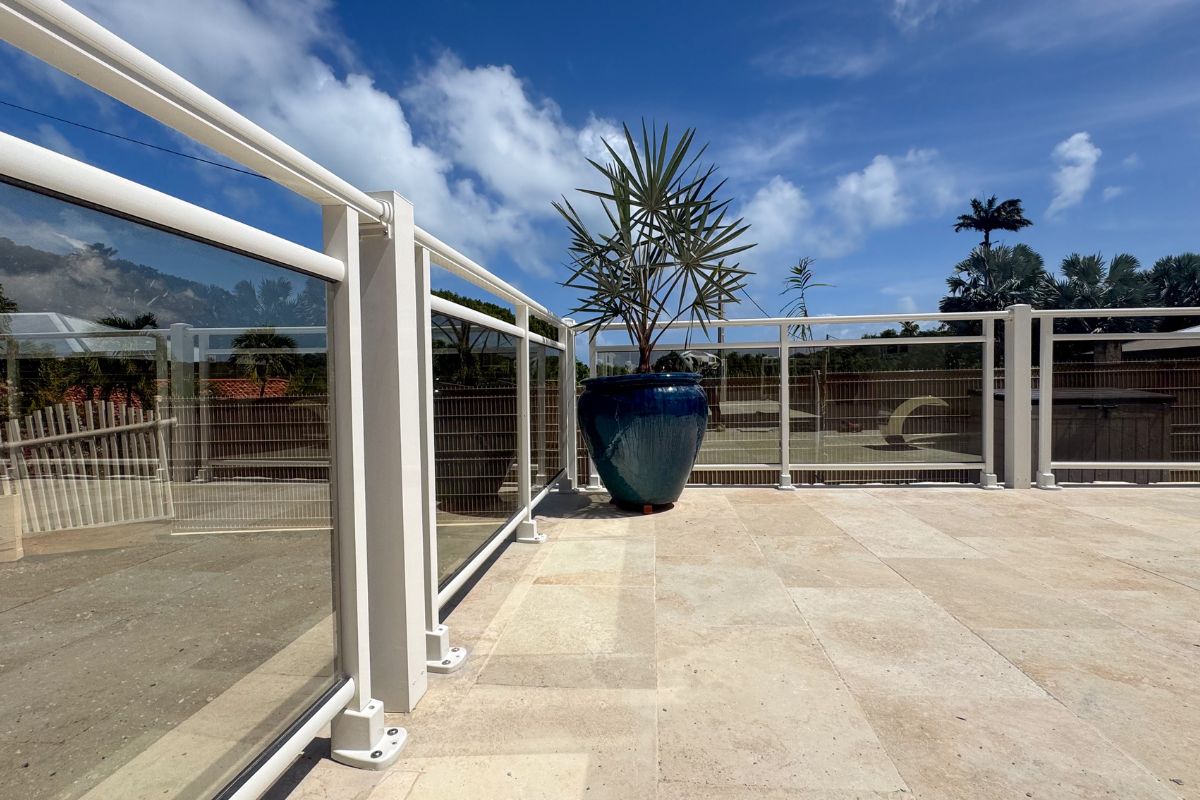 garde-corps en aluminium afr menuiserie martinique